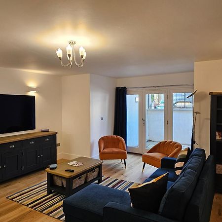Spacious Modern 2-Bed Parking & Wi-Fi & 65"Oled Bristol Exterior foto