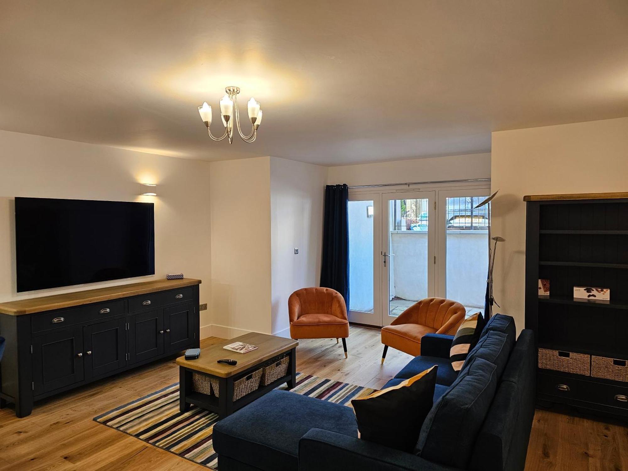 Spacious Modern 2-Bed Parking & Wi-Fi & 65"Oled Bristol Exterior foto