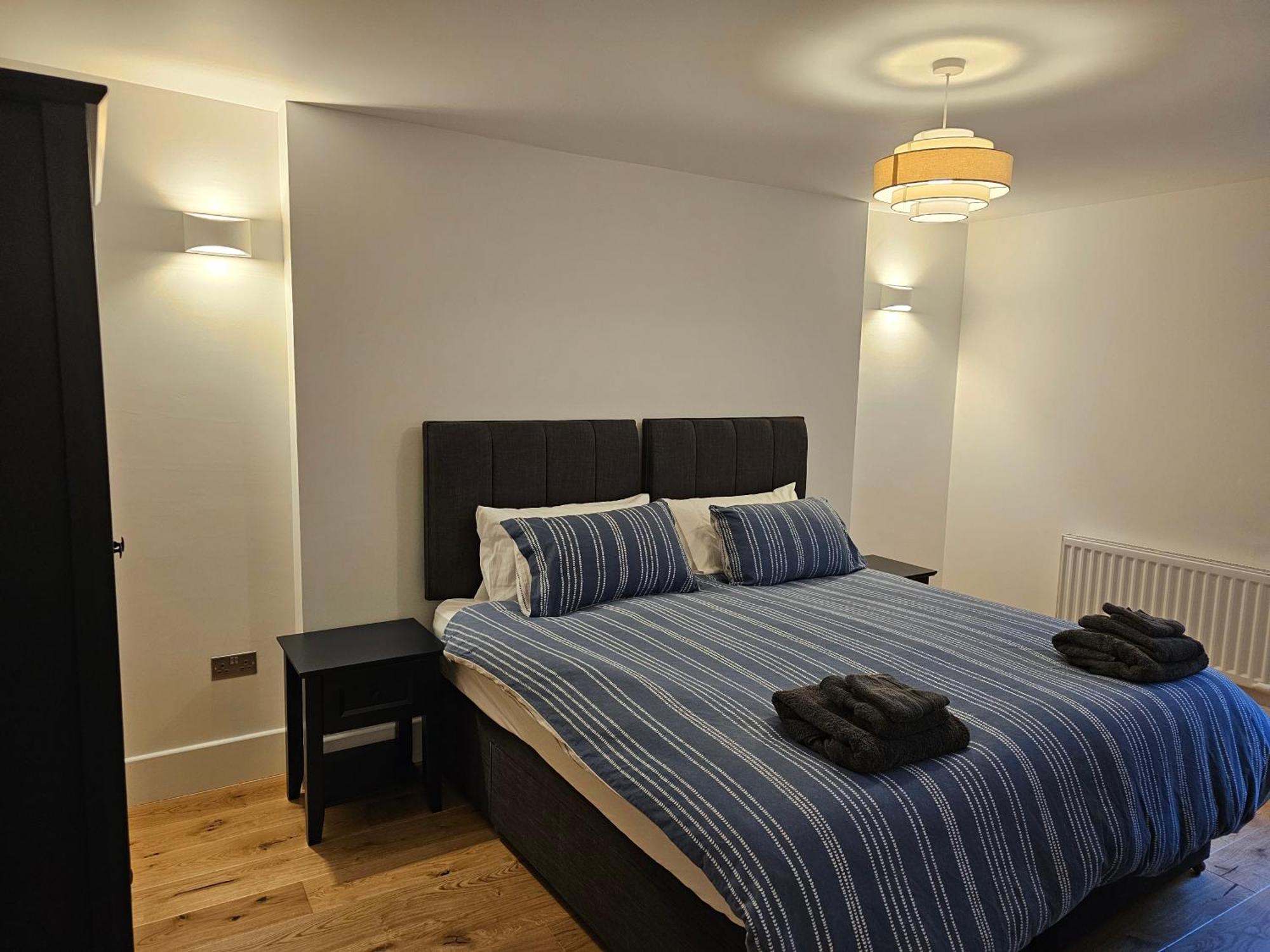 Spacious Modern 2-Bed Parking & Wi-Fi & 65"Oled Bristol Exterior foto
